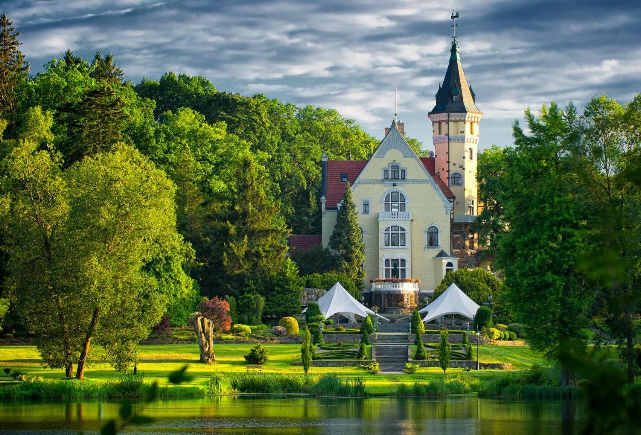 Hotel Bursztynowy Palac Košalín Exteriér fotografie